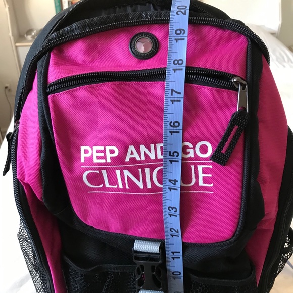 Beautiful ๐ backpack - Picture 7 of 10